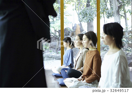 座禅体験 32649517