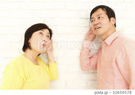 物音、騒音、生活音、うるさい、トラブル、隣人トラブル 32650578