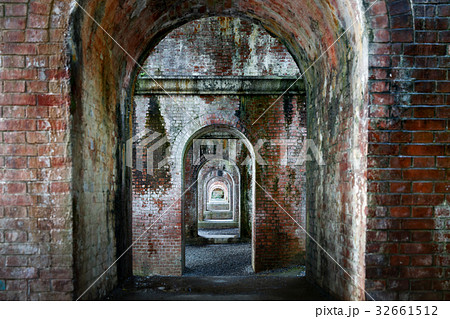 京都　南禅寺水路閣 32661512