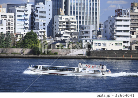 隅田川水上ボート 32664041