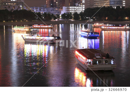 お台場屋形船夜景 32666970
