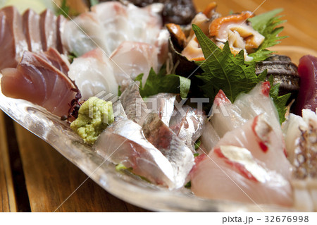 刺身盛り合わせ 刺身盛り合わせ 32676998