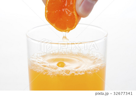 みかんとみかんジュース みかんとみかんジュース 32677341