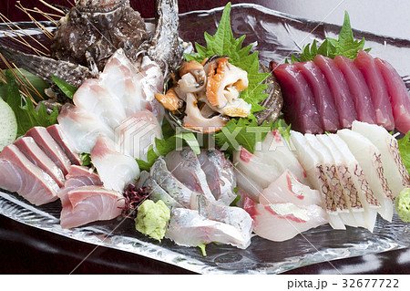 刺身盛り合わせ 刺身盛り合わせ 32677722