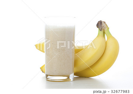 バナナとバナナジュース バナナとバナナジュース 32677983