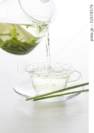 レモングラスのハーブティー 32678579