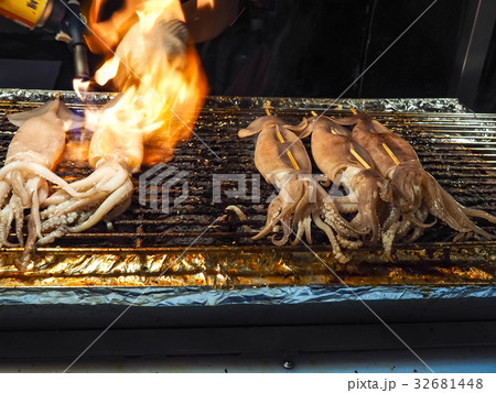 料理人 コック 調理 32681448