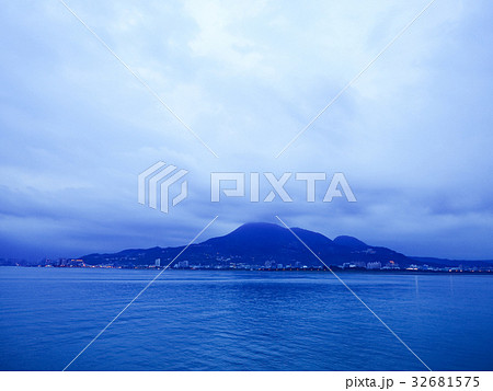 水源地 水資源 青空 32681575