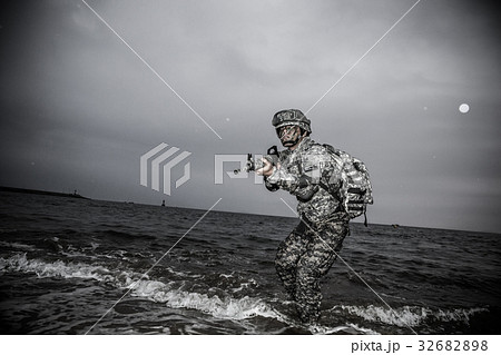 照準 総 鉄砲 32682898