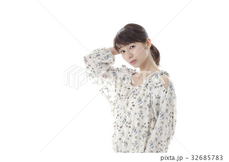 さわやかな女性ポートレート さわやかな女性ポートレート 32685783