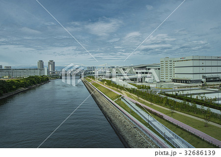 豊洲市場7街区と東雲運河 豊洲市場7街区と東雲運河 32686139
