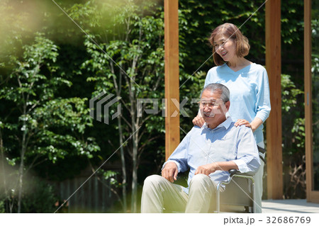 介護イメージ 32686769