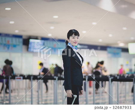 空港　乗務員 32687933
