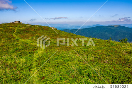 footpath through the mountain ridge footpath through the mountain ridge 32689022