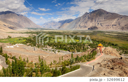 Nubra Valley 32699612