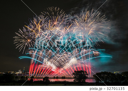 平成29年度 第51回葛飾納涼花火大会 平成29年度 第51回葛飾納涼花火大会 32701135