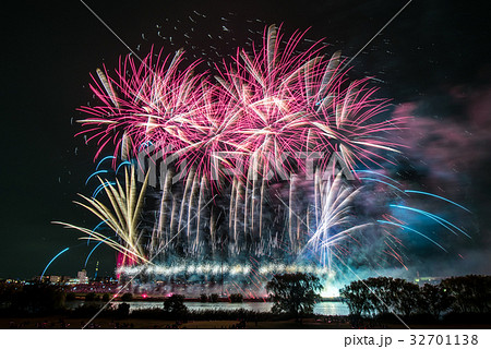 平成29年度 第51回葛飾納涼花火大会 32701138