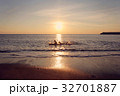 Sundown and sea tide 32701887