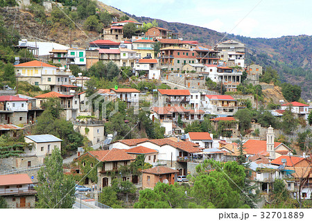 Mountain village 32701889