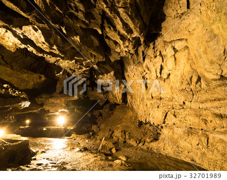 日原鍾乳洞 32701989