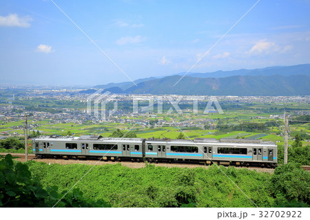 姨捨駅・列車 32702922