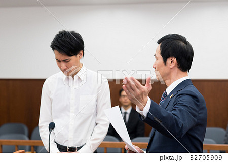 裁判 32705909
