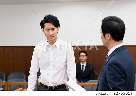 裁判 裁判 32705913