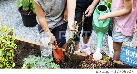 School student tour is a good experience School student tour is a good experience 32706927