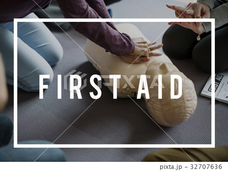 CPR Training Demonstration Class Emergency Life Rescue 32707636