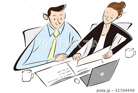 ミーティング中のビジネスマンとOL ミーティング中のビジネスマンとOL 32709449