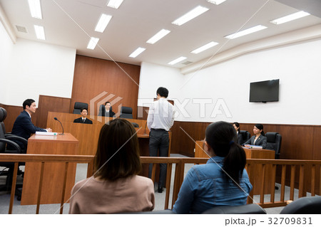 裁判 裁判 32709831