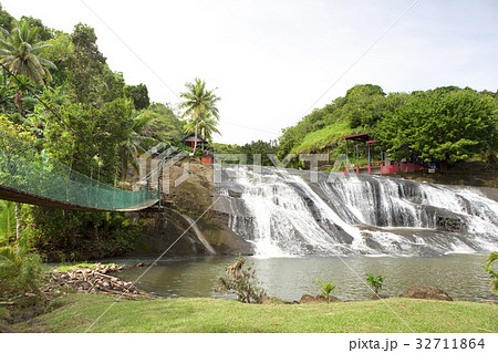 タロフォフォの滝 32711864