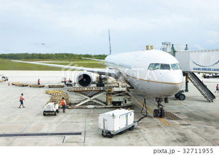 グアム国際空港 32711955