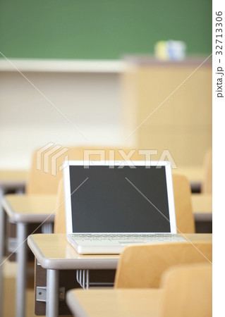 ノートパソコン 32713306