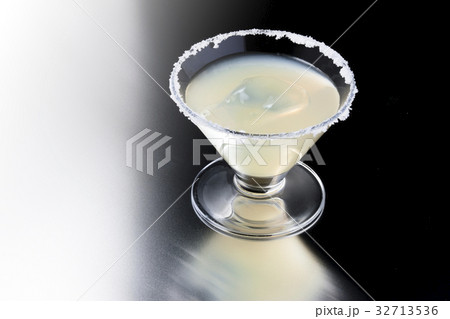 ソルティードッグ 32713536