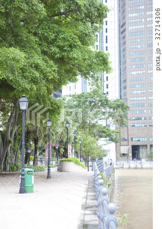 シンガポールリバー沿いの歩道 32714306