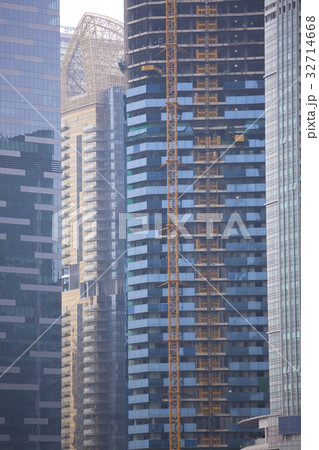 マリーナ・ベイ・サンズ前から見たラッフルズプレイス 32714668