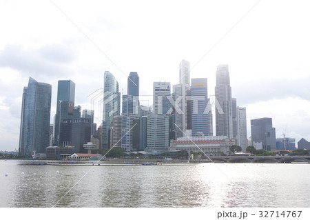 ラッフルズプレイス ラッフルズプレイス 32714767