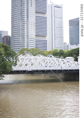 アンダーソン・ブリッジ 32715060