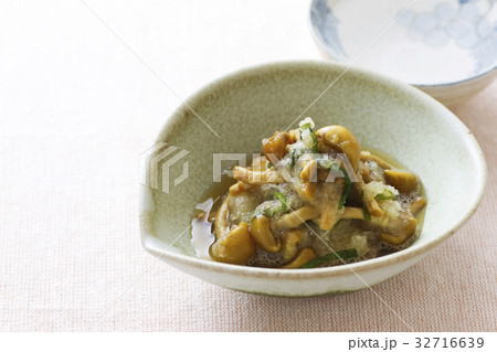 なめこのおろし和え3 なめこのおろし和え3 32716639