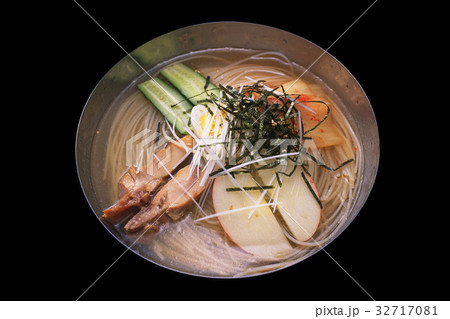 冷麺 32717081