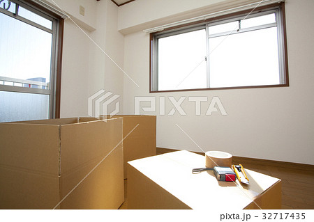 引越し 引越し 32717435