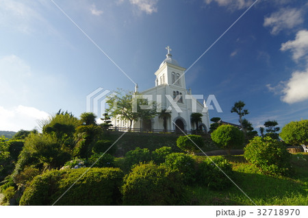 夏空の大江天主堂 32718970
