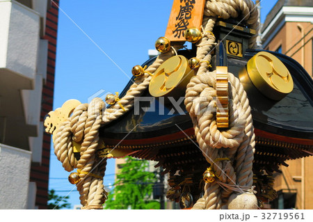 赤羽馬鹿祭りの風景 32719561