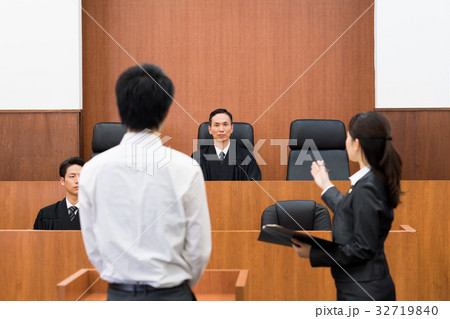 法廷 法廷 32719840