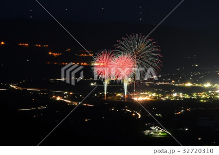 えびの温泉の花火 32720310