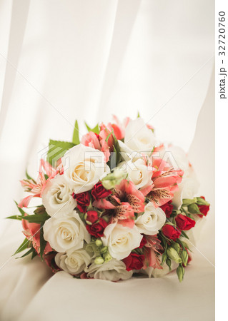 Wonderful luxury wedding bouquet of different 32720760