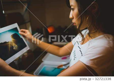 Photographer 32721336