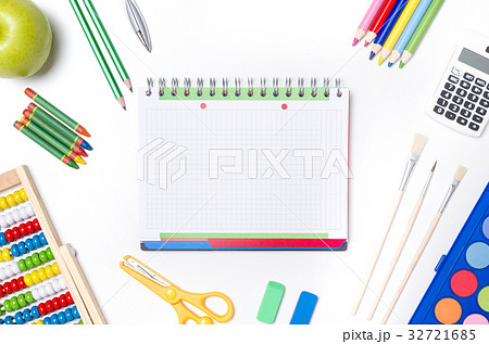 Back to school supplies composition Back to school supplies composition 32721685