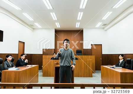 裁判 裁判 32725569